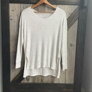 American Eagle long sleeved light weight gray sweater size small